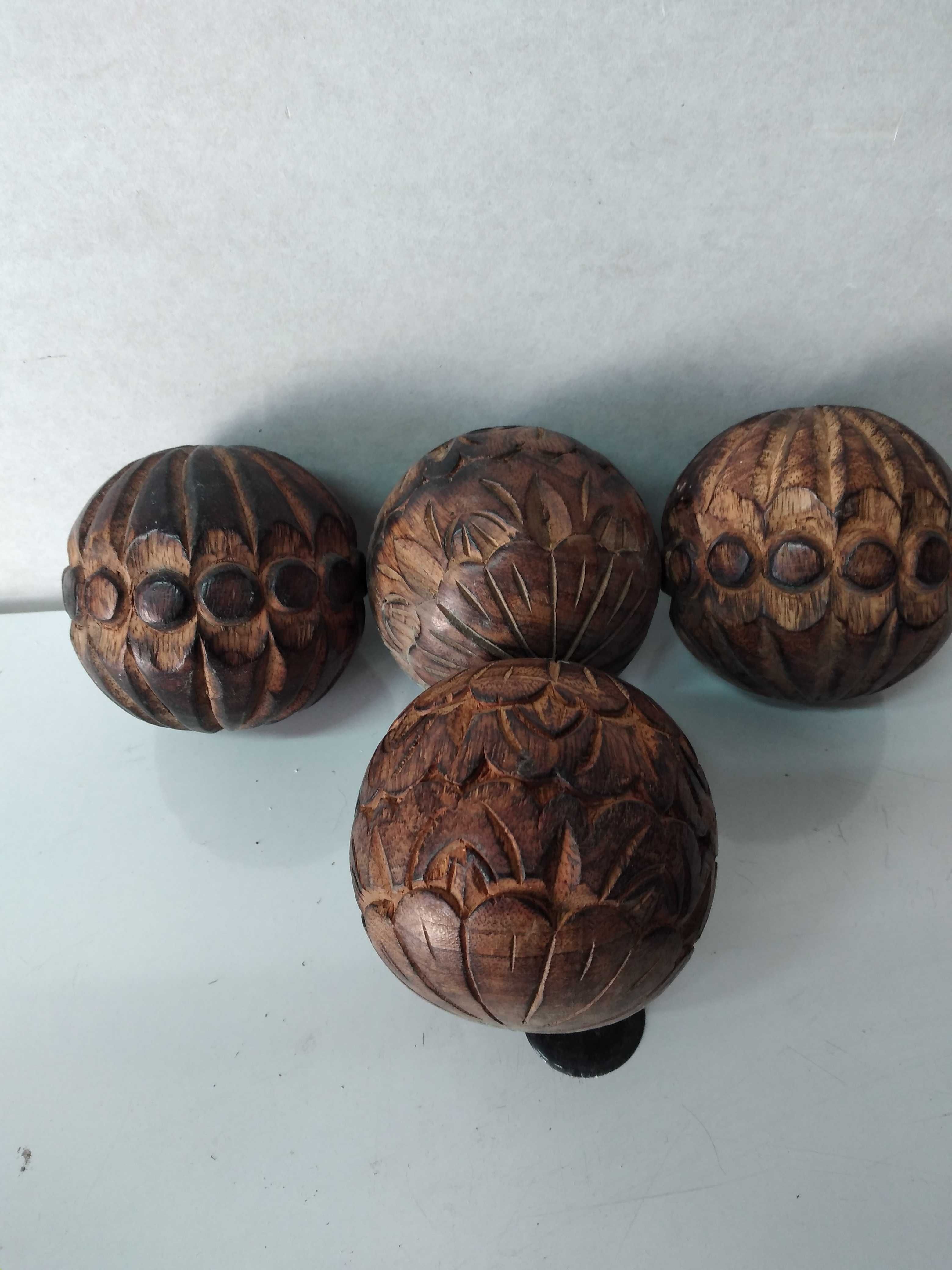 Bolas madeira decorativas