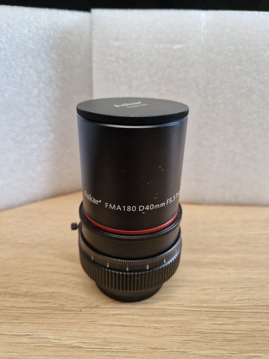 Teleskop ASKAR FMA180
