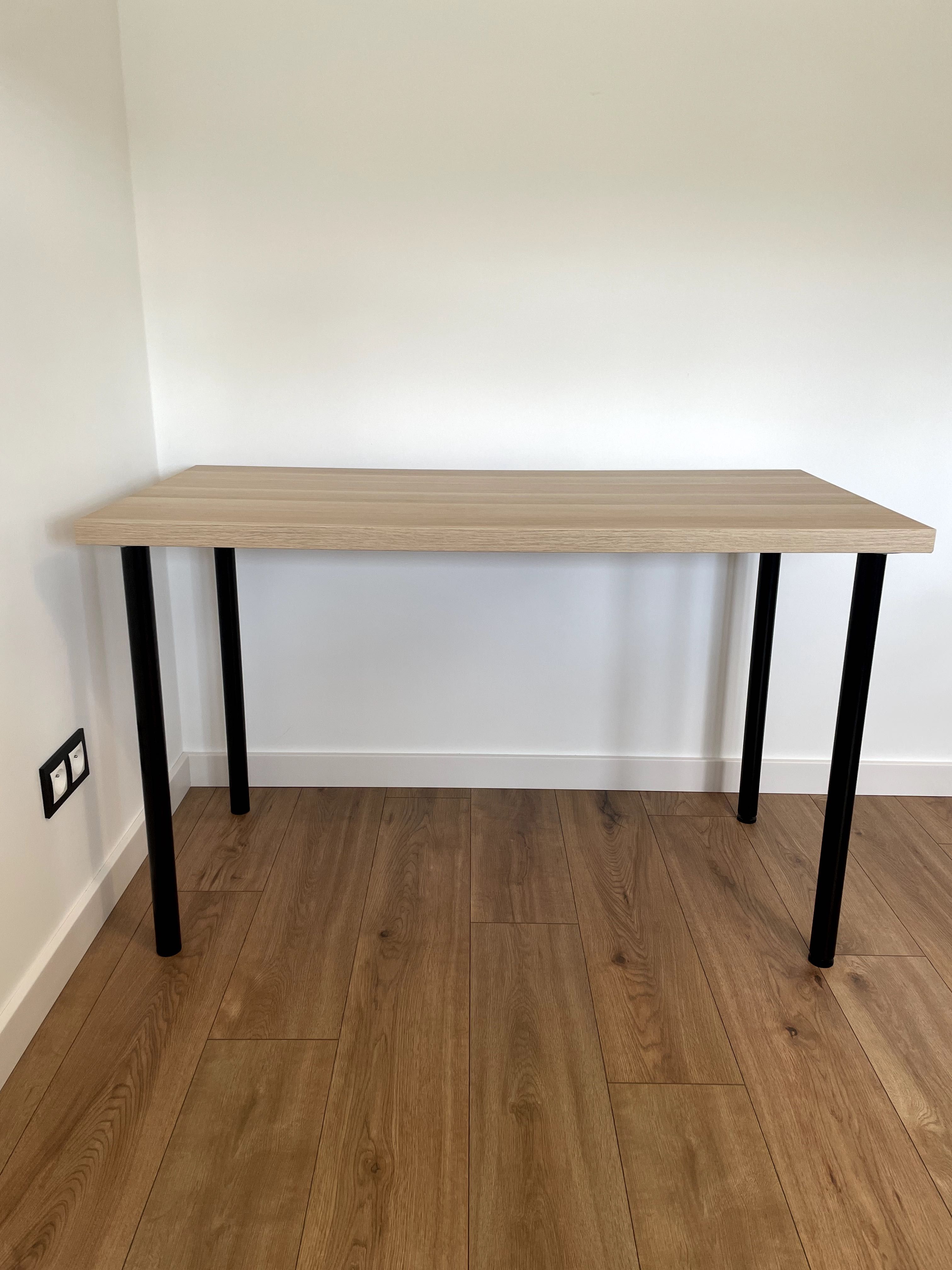 Biurko IKEA LAGKAPTEN 120x60cm, imitacja dębu, czarne nogi