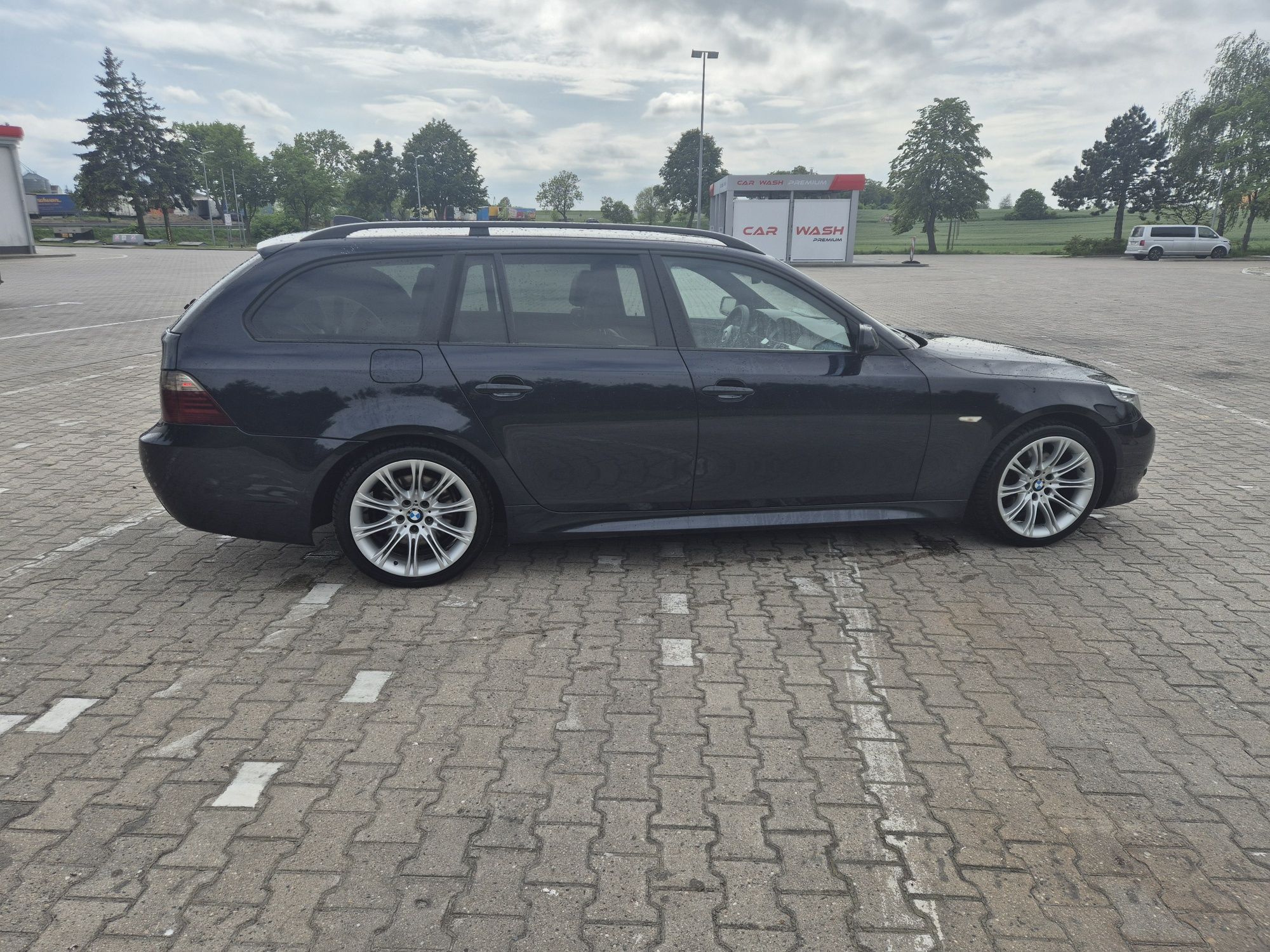 Bmw 2008r  3.0 235km lift