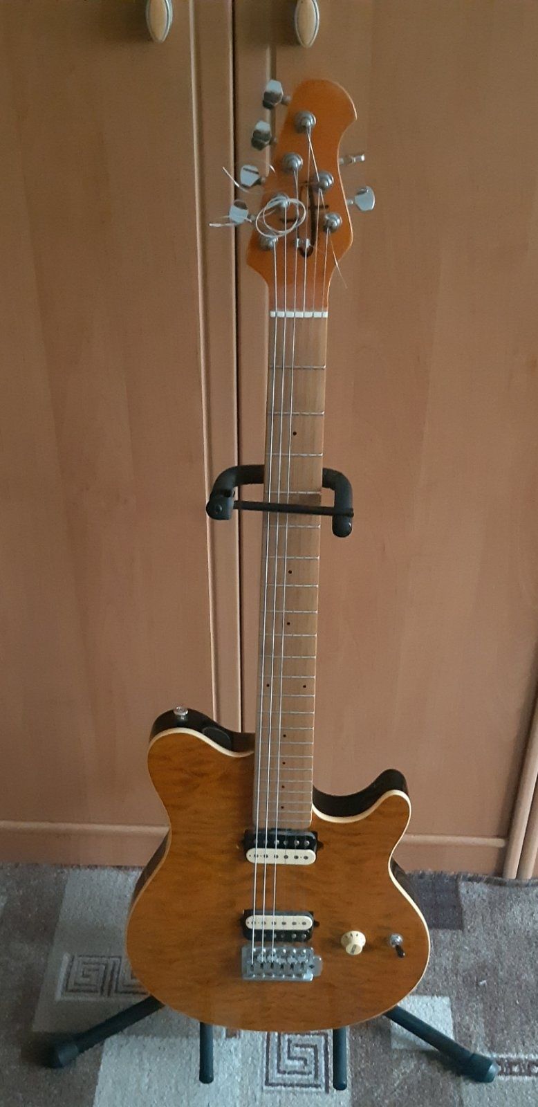 Olp MM 1 guitars