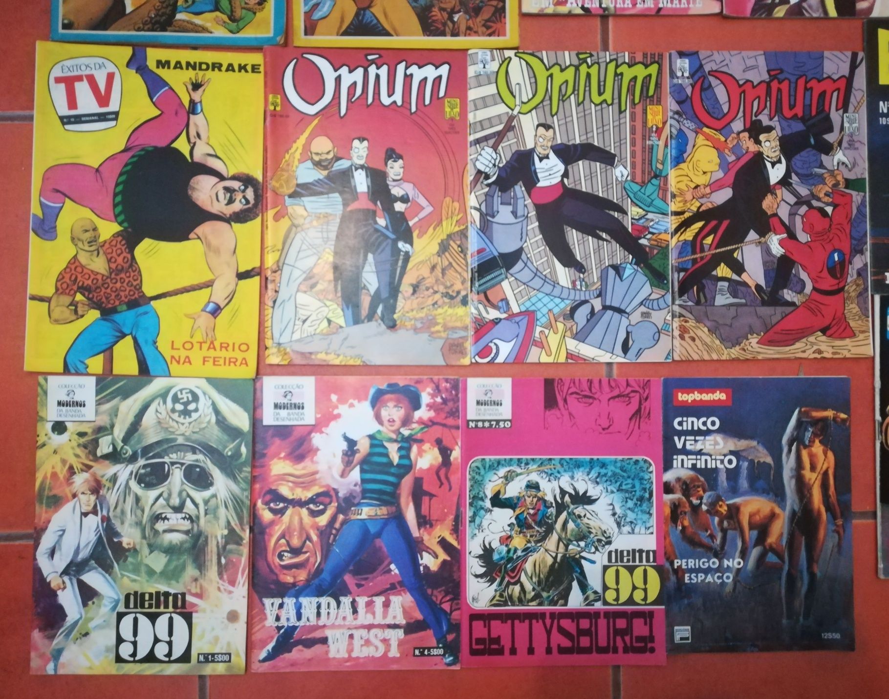 82 Livros Flash Gordon, Comix, Col. Modernos Banda D., Desporto e Aven