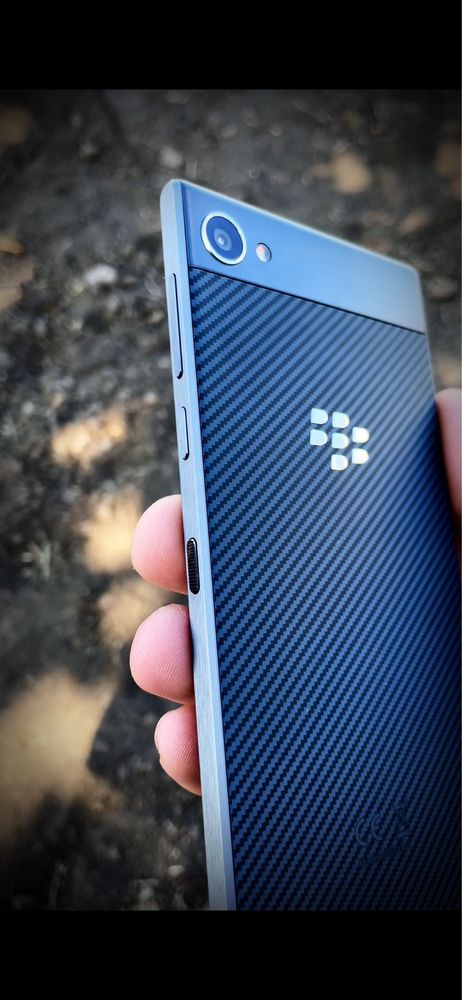 Blackberry Motion Phone