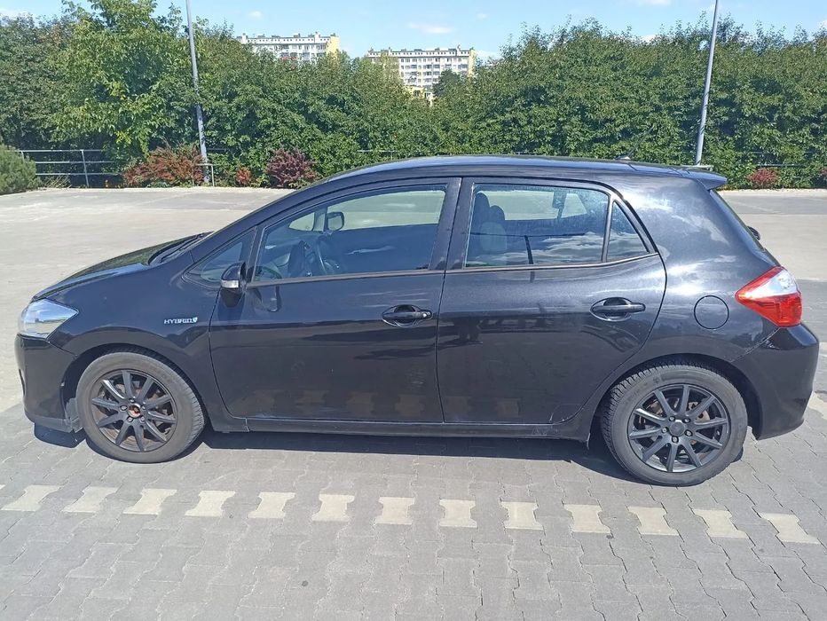 Toyota Auris Toyota Auris 2010 Hybryda+Gaz