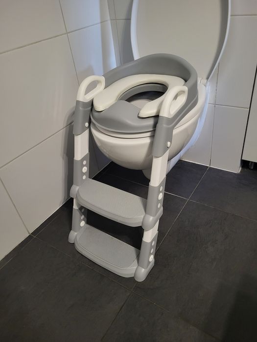 Nakładka na sedes. Schodki, drabinka, nakladka na toalete