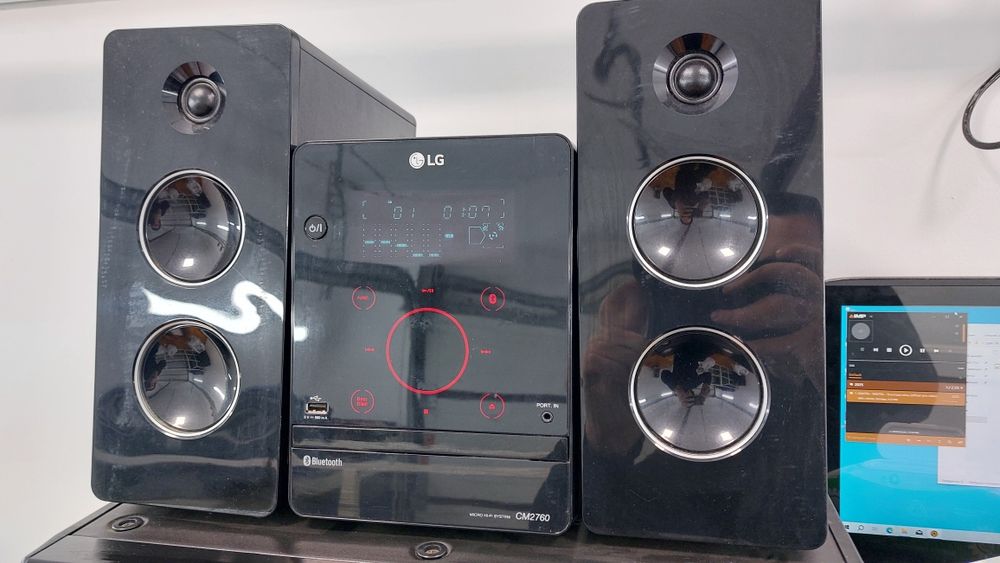 LG CM 2760 музичний центр з bluetooth та USB