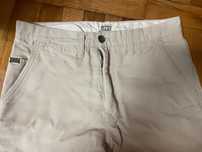 Spodnie eleganckie chino Levis rozmiar 32 M długość 93 cm super stan!