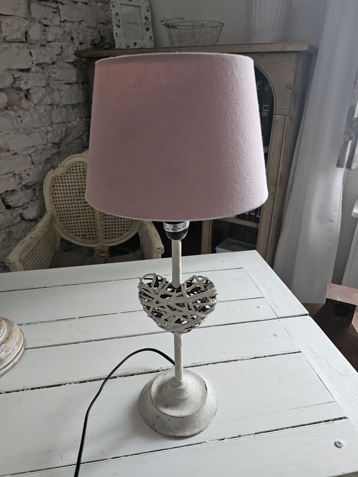 Lampka z wiklinowym serduszkiem,  prowansalska retro