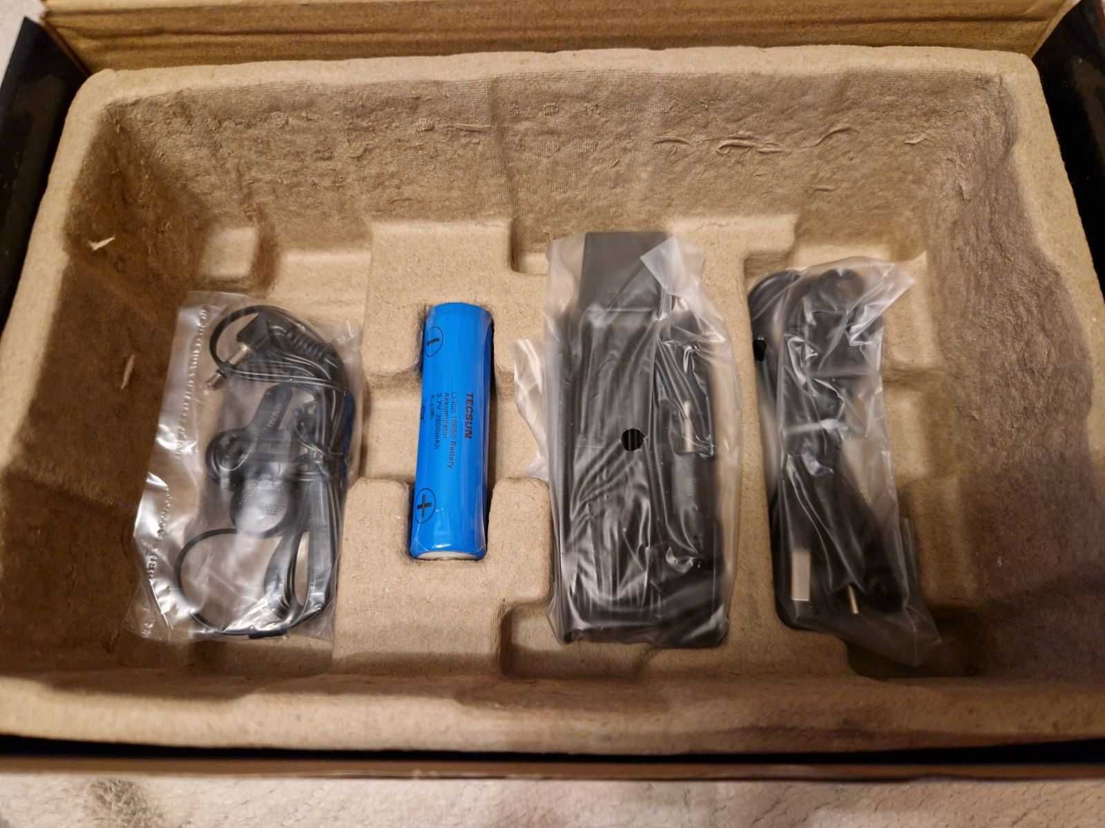 радиоприемник Tecsun PL 880   новый , июль 2024 USB Type-C