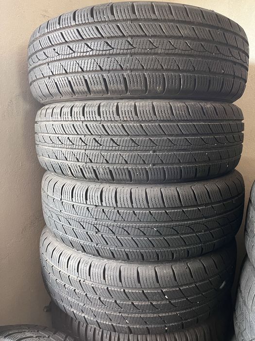235/65R17 Imperial