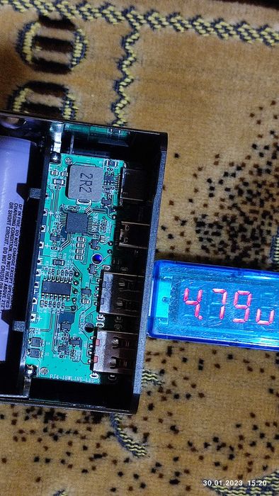 повербанк 21С 18650