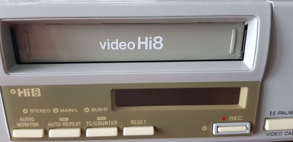 Sony - Hi-8mm  NTSC,Systema Americano