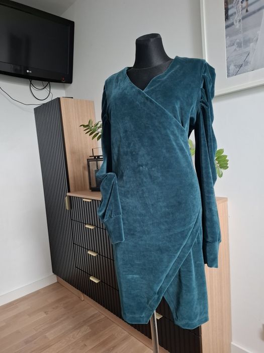 Elegancka sukienka butelkowa zieleń XL