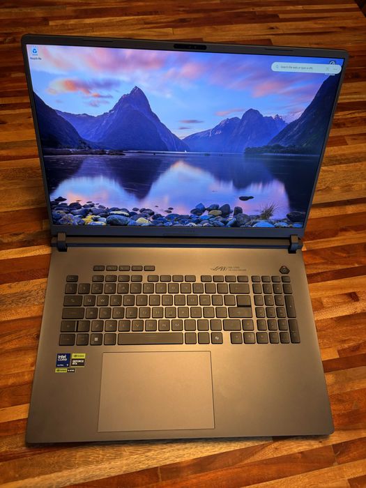 Gamer Pro: ASUS G18 2025 • RTX 5080 • Ultra 9 • Upgrade 32GB/3TB