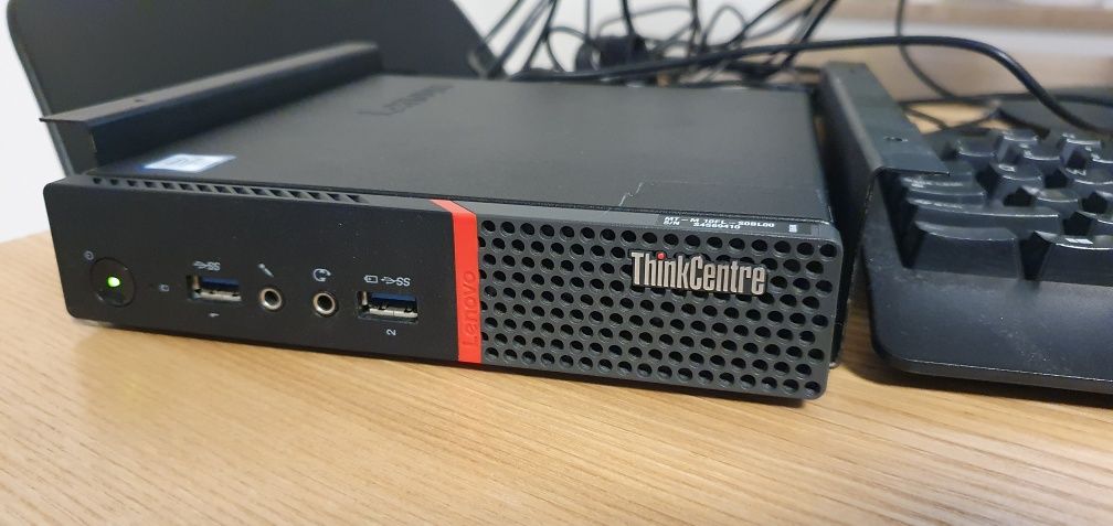 Lenovo ThinkCenter M900 i5 l, ThinkVision 24", zestaw komputerowy,