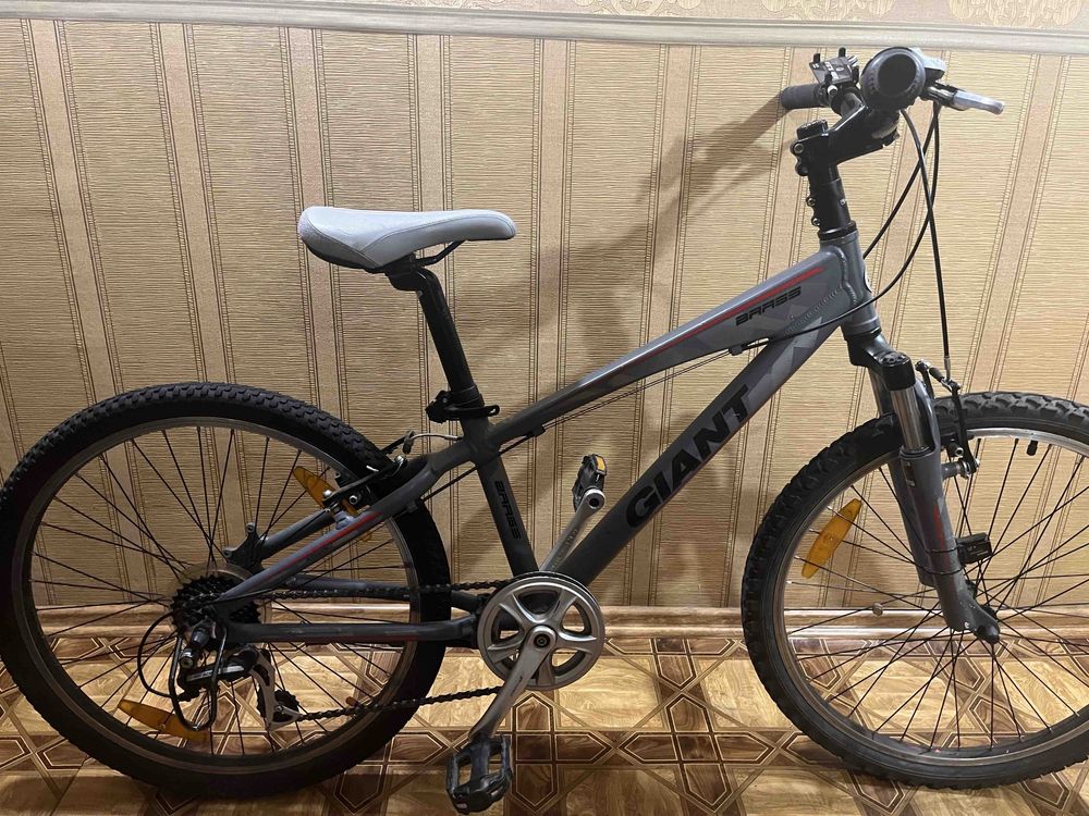 велосепед giant r-24 7 передач