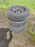 Kola 14 4x100 Felgi stalowe opony 165/70/14 Barum Zima