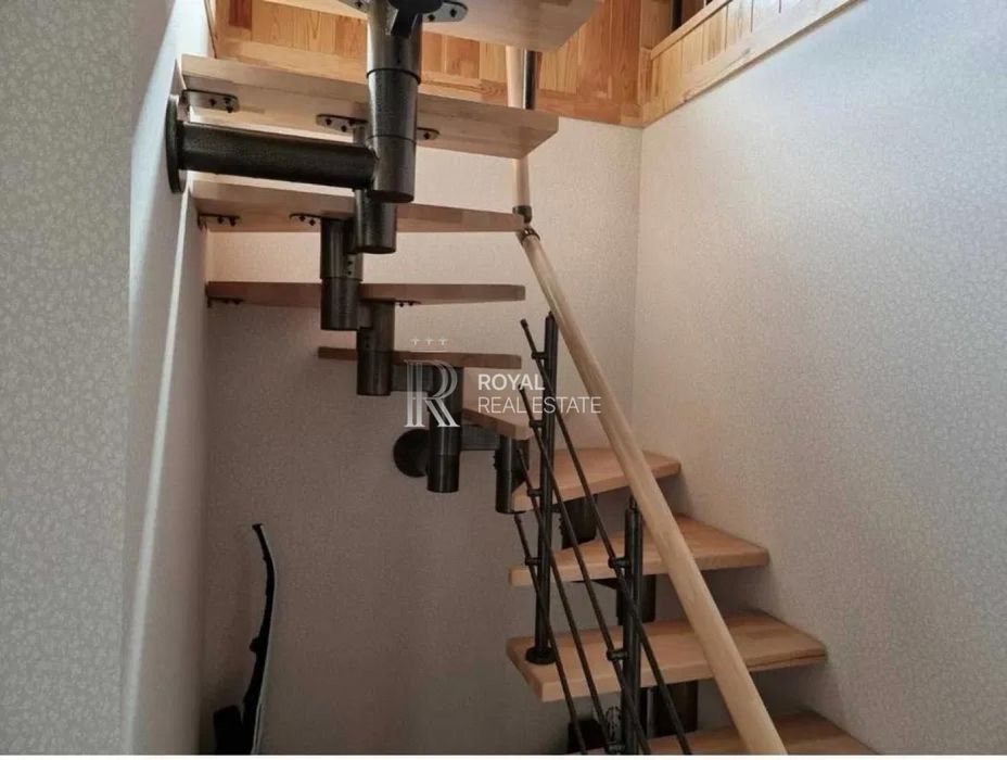 Продаж квартири Погреби 2к 68м2 Броварський район Грушевського вул.