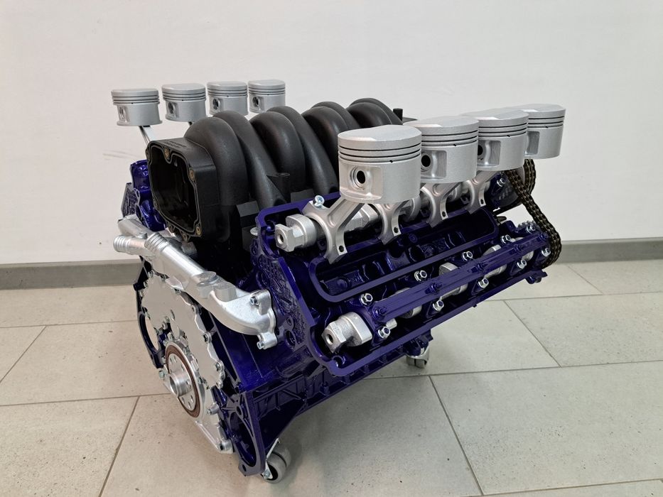 Stolik z silnika V8 BMW 4.0 M60 e38 e34 e32 ława z bloku V8 Unikatowy