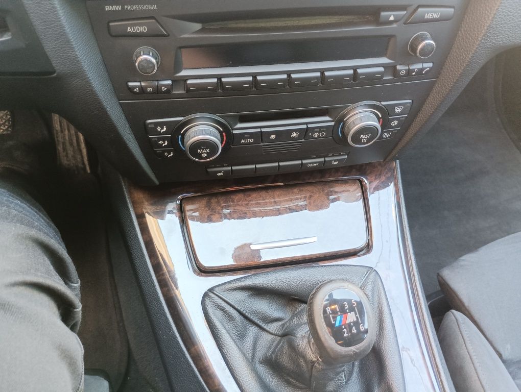 BMW E91 320d Touring Pack M