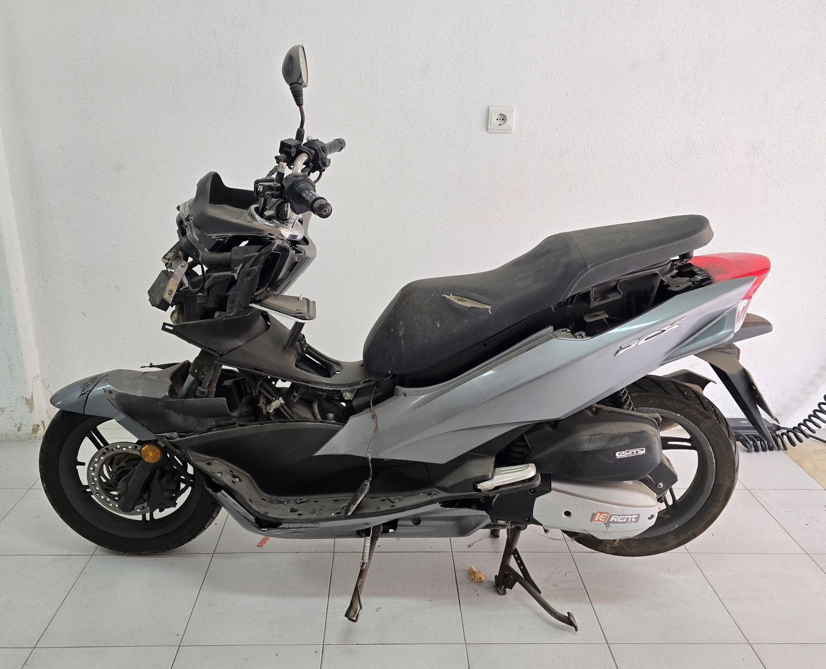 Honda PCX 125 | Acidentada