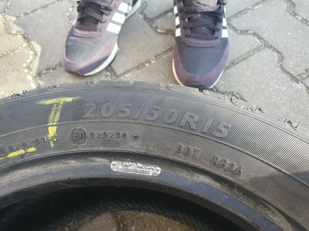 Opony dunlop 2szt 205/50r15