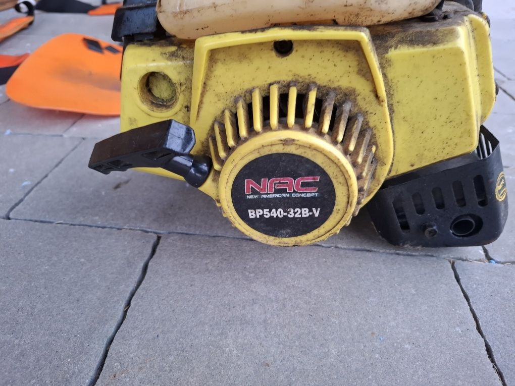 Kosa spalinowa NAC540-32B-V