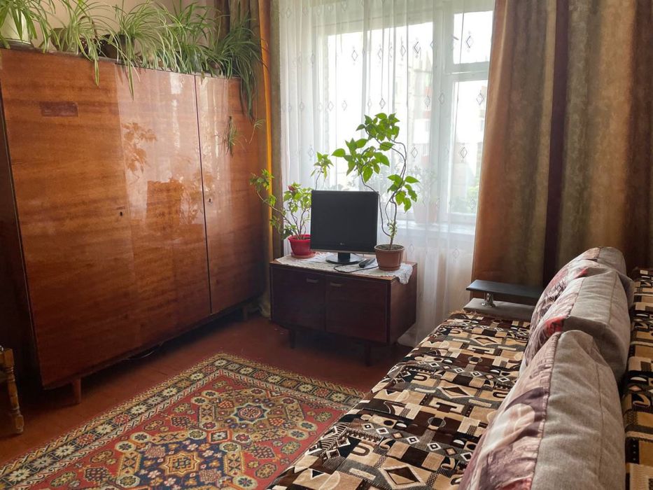 Оренда окремоі кімнати для 1 дівчини