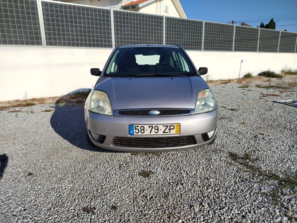 Ford Fiesta 2005 NEGOCIÁVEL