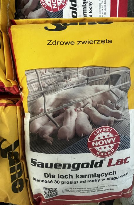 Pasze Koncentraty Premiksy Materiały paszowe