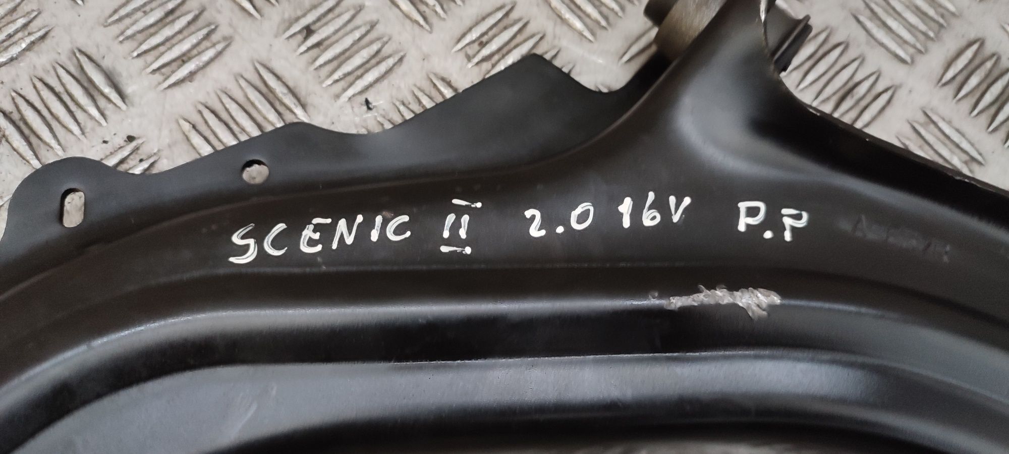 Renault Scenic II wahacz prawy przód przedni prawy firmy MOOG