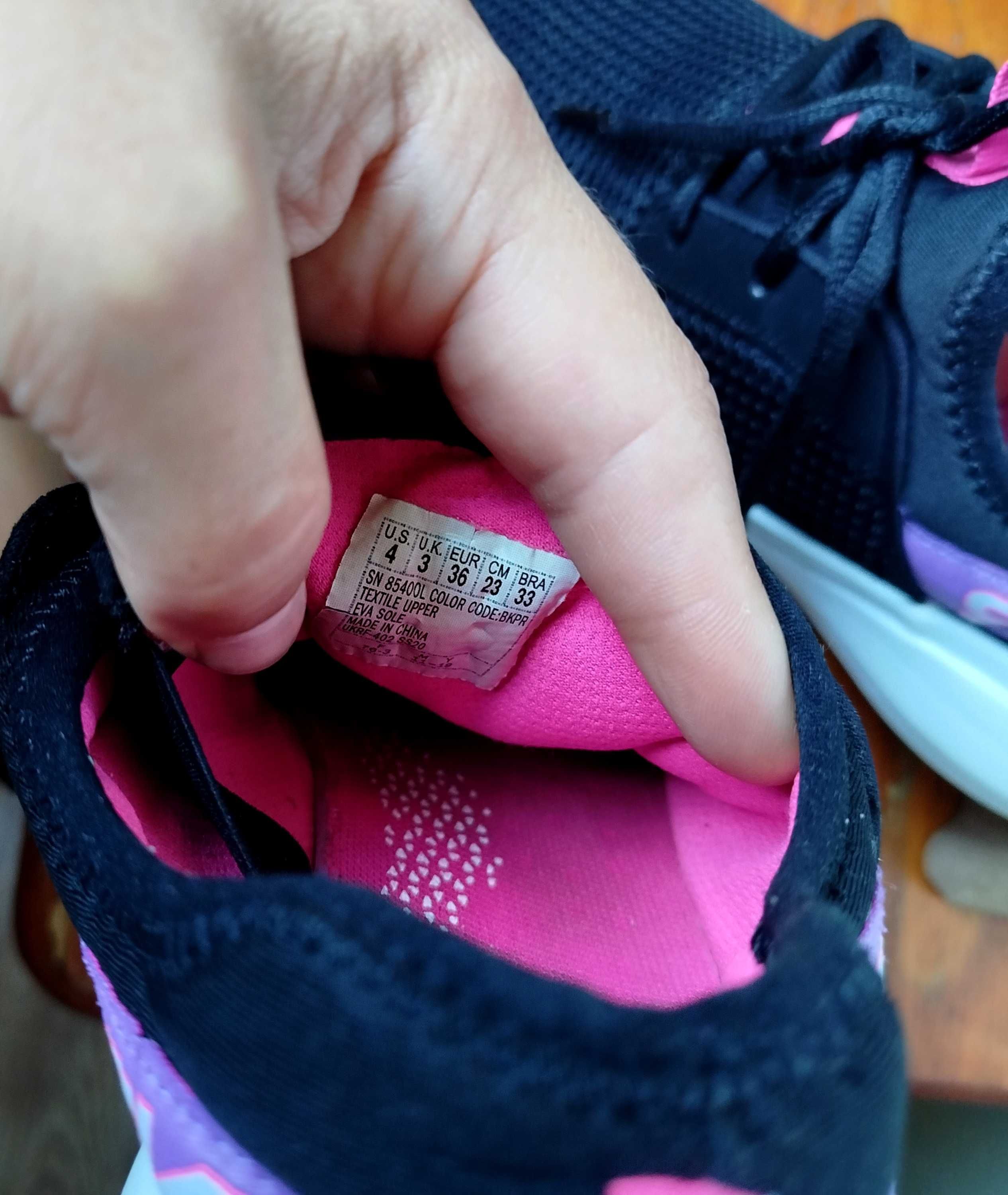 Кроссовки Оригінал Skechers GoRun Дихаючі Мякі для бігу 36р, 23см.