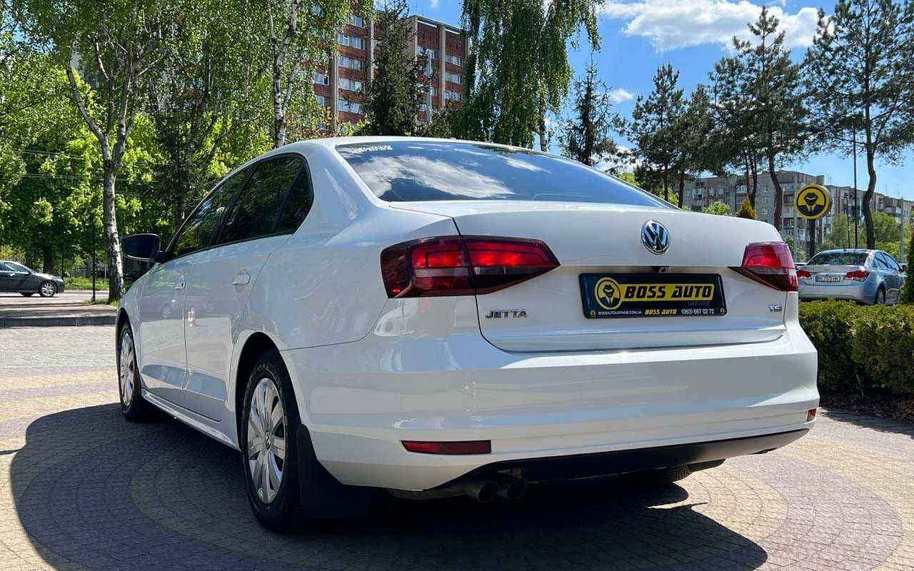 Volkswagen Jetta 2015