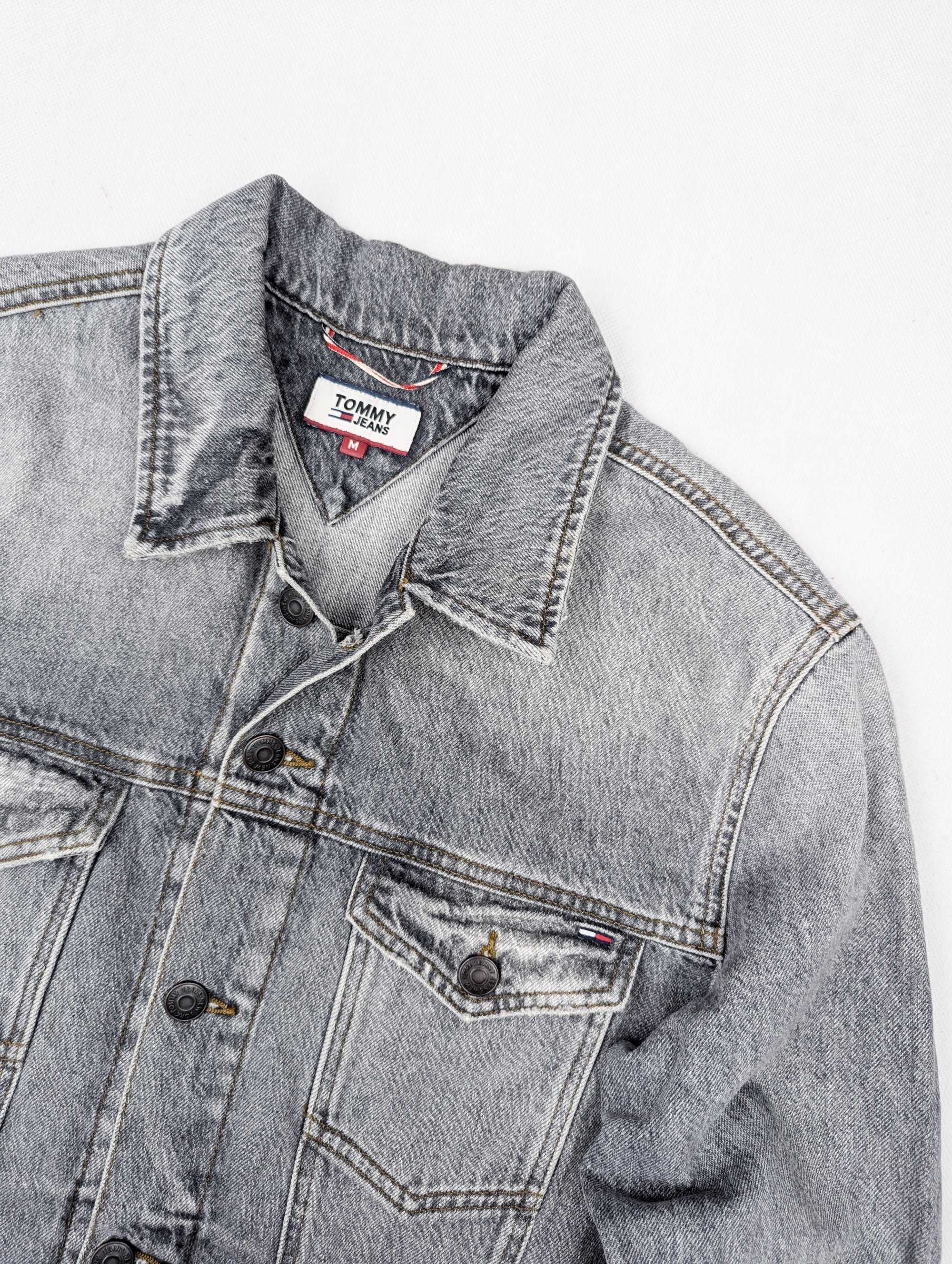 Tommy Hilfiger szara kurtka jeansowa katana M logo