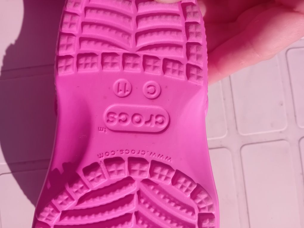 Crocs 28 rosa como novas