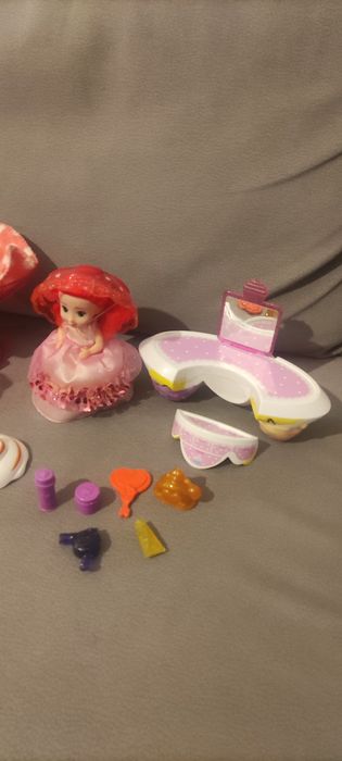 Cupcake lalka z akcesoriami