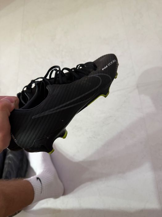 Найк меркуріал 42-42,5 академки