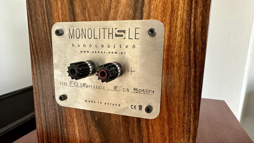 Akkus Monolith S Limited Edition