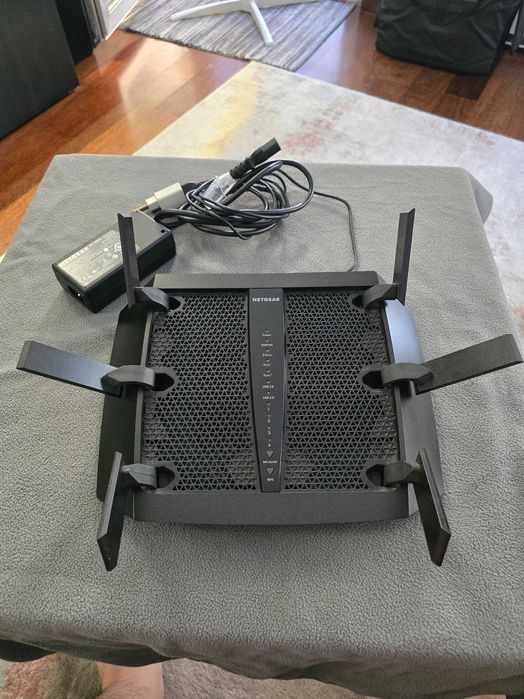 Netgear Nighthawk X6 Tri-Band Wi-Fi Router R800064551781491842120