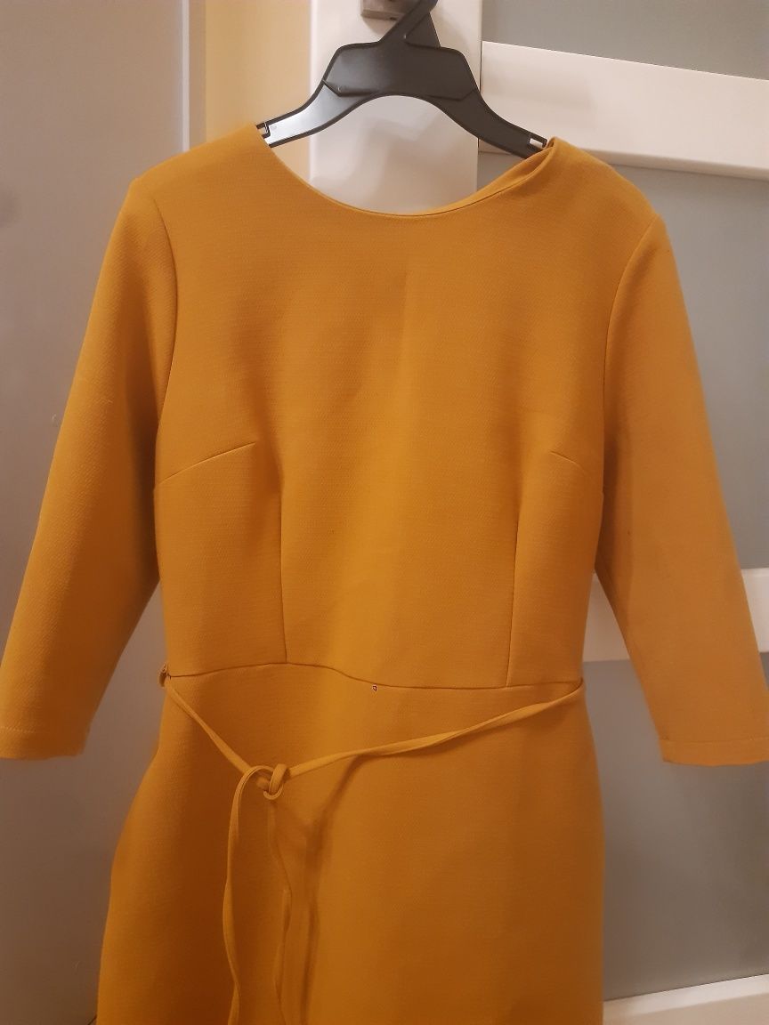Elegancka sukienka midi Echo żółta mocny materiał Echo codzienna roz 4