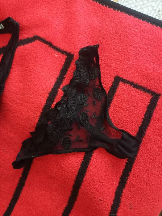 Продам трусы стринги бикини