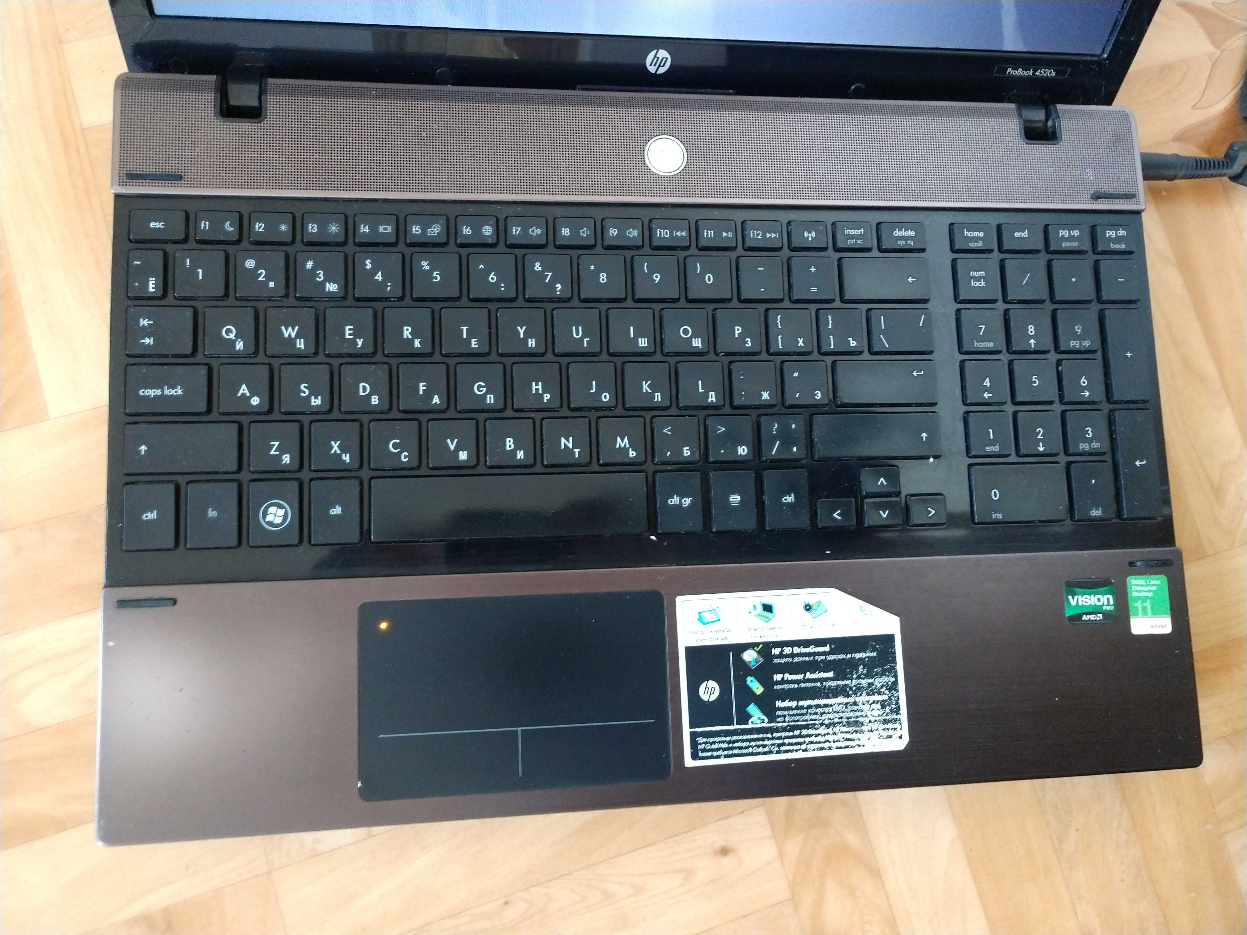 Ноутбук HP 4520s (4 потока i3, 6gb ram,ssd 256)