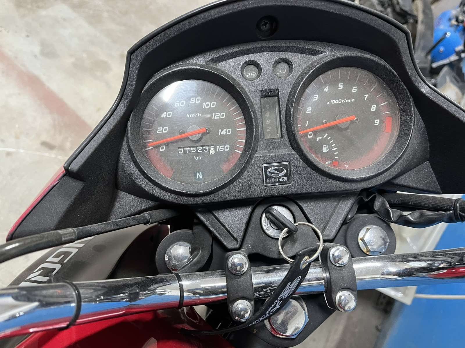 Мотоцикл skybike 200 (Не lifan, Geon, Mustang)