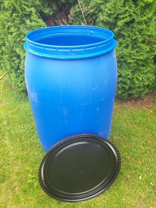 Beczka beczki na wodę  deszczówkę mauzer. 200L