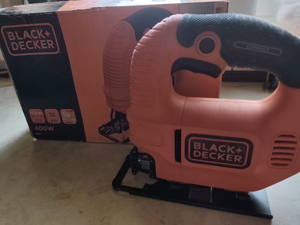 Wyrzynarka Black&Decker KS501
