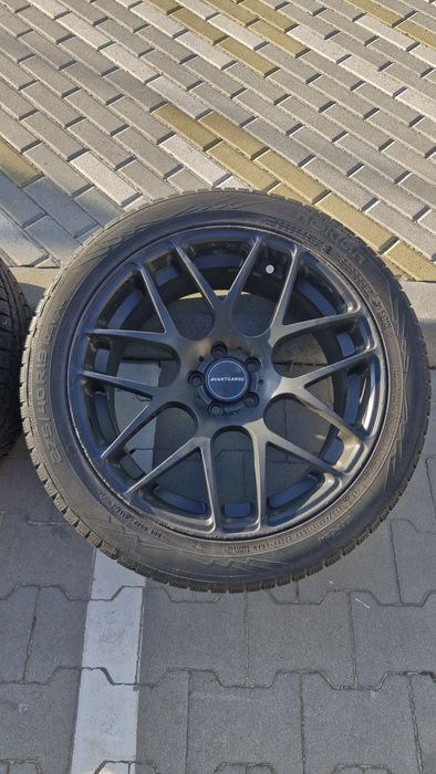 Комплект різношироких колес r19