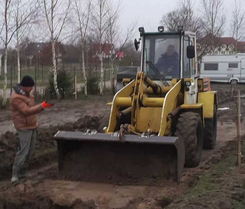 Rozładunek palet - usługi wynajem ładowarka kołowa