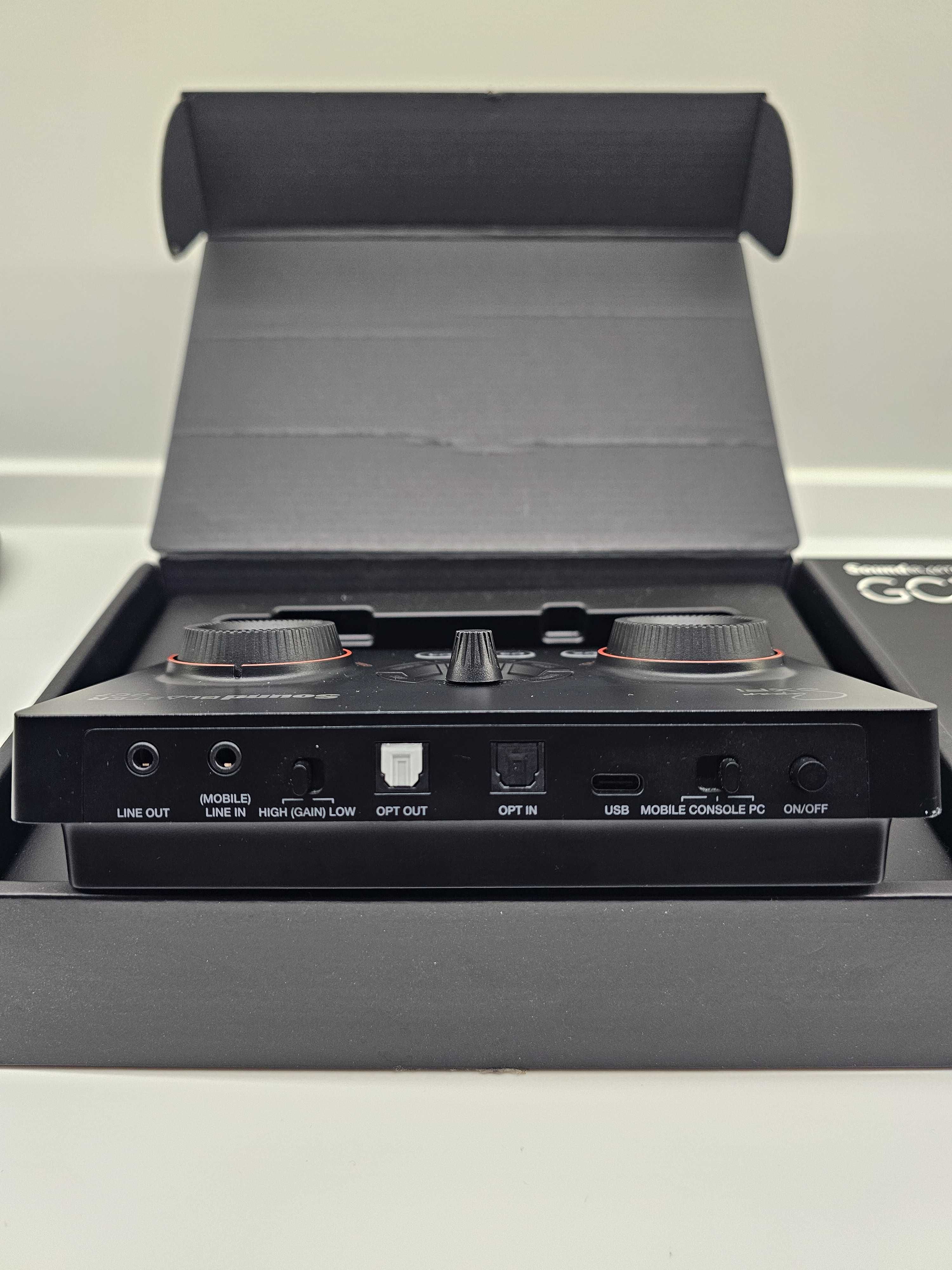 Creative Sound Blaster GC7 RGB Placa de Som Externa USB Super X-Fi