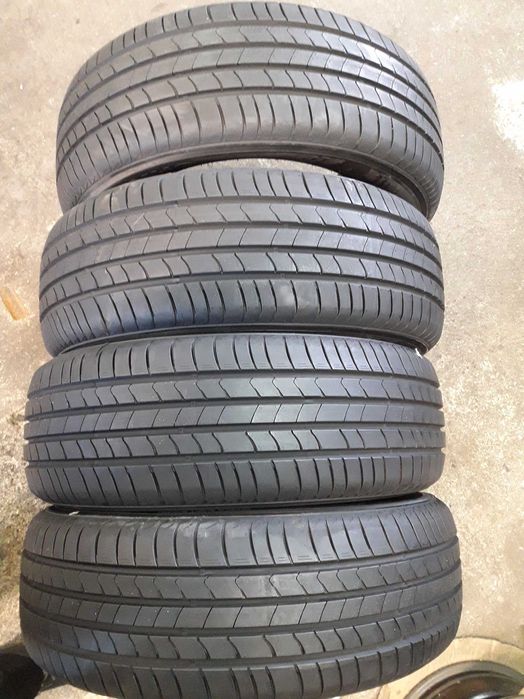4x opona 215/60R17 KUMHO