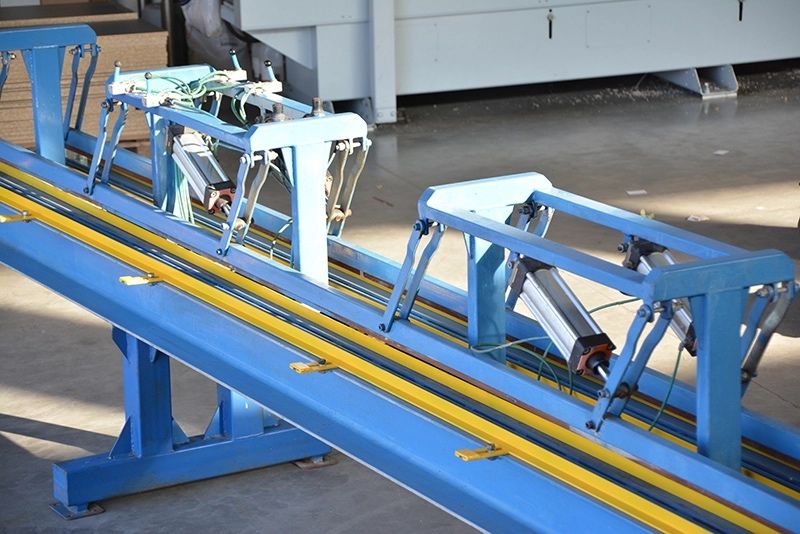 Prasa do klejenia wzdłużnego TechFa